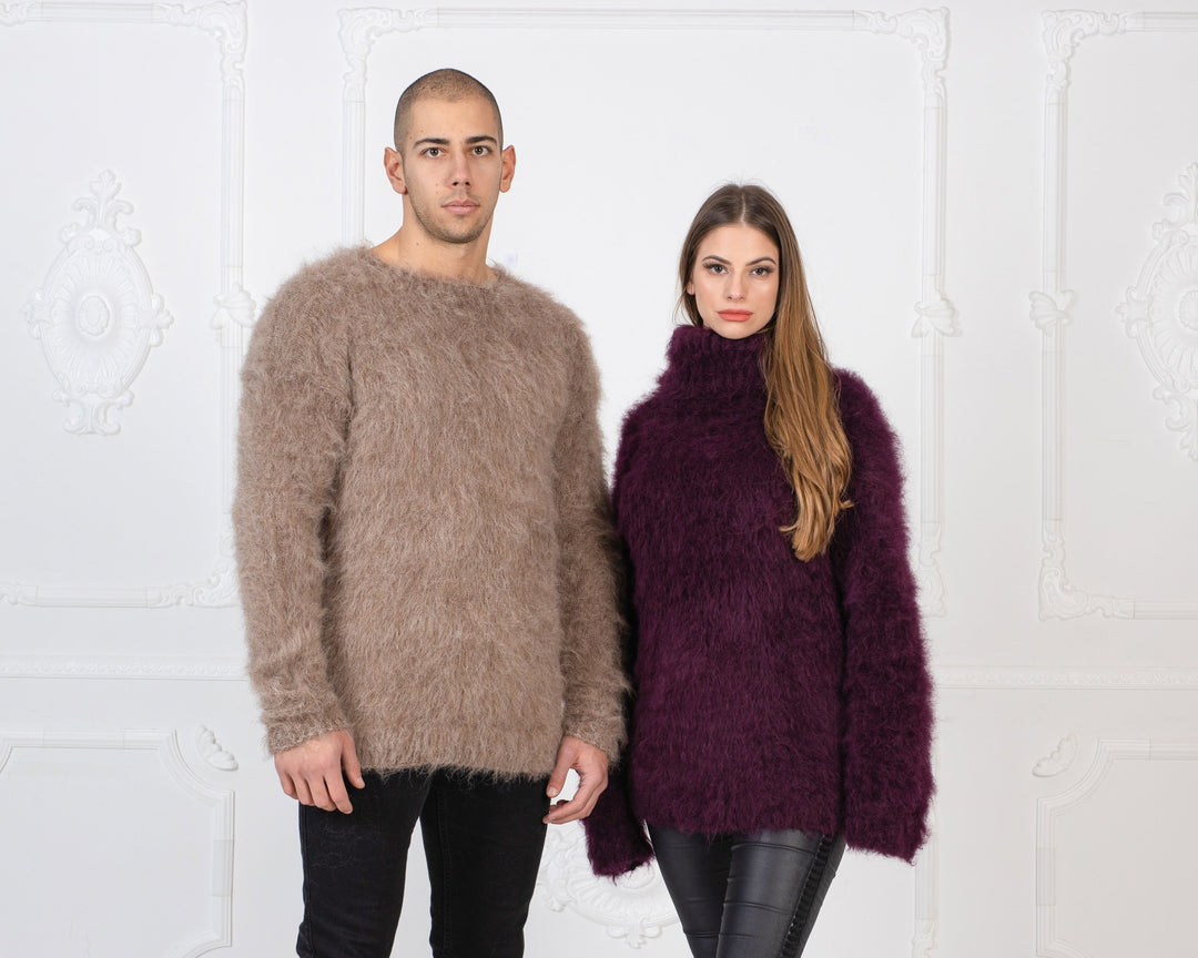 Fluffy Suri Alpaca Sweater – Hand-Knitted Fuzzy Long-Haired Yarn Jumper, Non-Mohair T870M