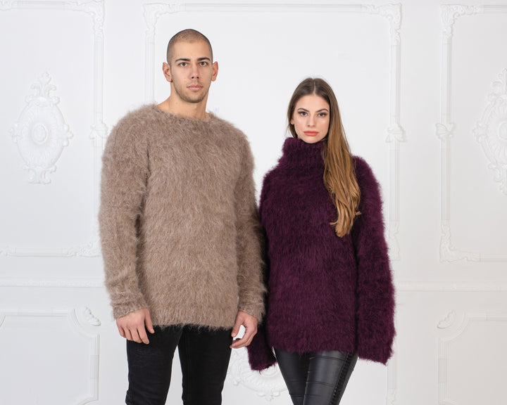 Fluffy Suri Alpaca Sweater – Hand-Knitted Fuzzy Long-Haired Yarn Jumper, Non-Mohair T870M
