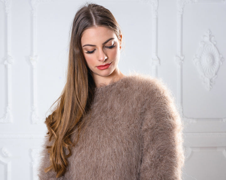 Hairy Suri Alpaca Sweater, Hand Knitted Fluffy Fuzzy Jumper, Long Haired Non-Mohair Pullover T870