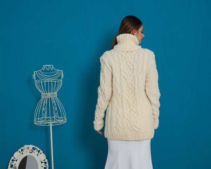 100% Alpaca Cable Knit Sweater, Hand Knitted Chunky Crewneck Jumper  T931
