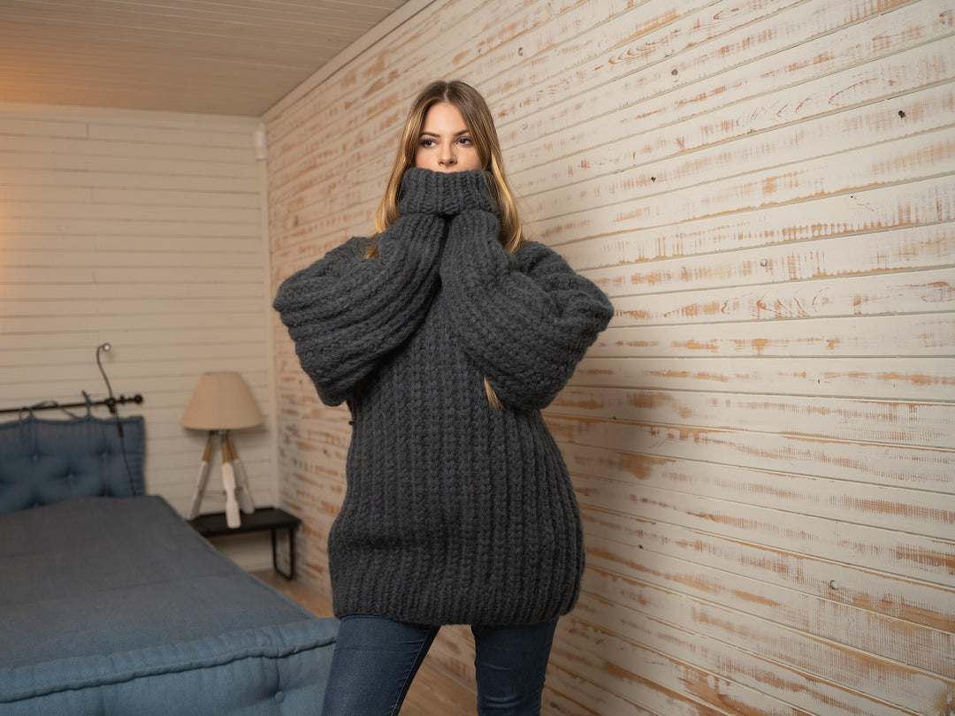 12-Strand Baby Alpaca Sweater, Hand Knitted Extra Soft Chunky English Rib Pullover T1137