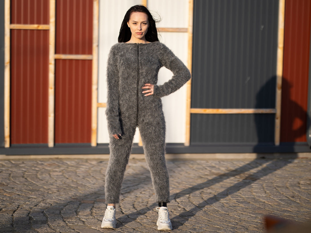 Mohair Catsuit – Hand-Knitted Fluffy Full Body Suit in Stretchable Italian Yarn – T1180