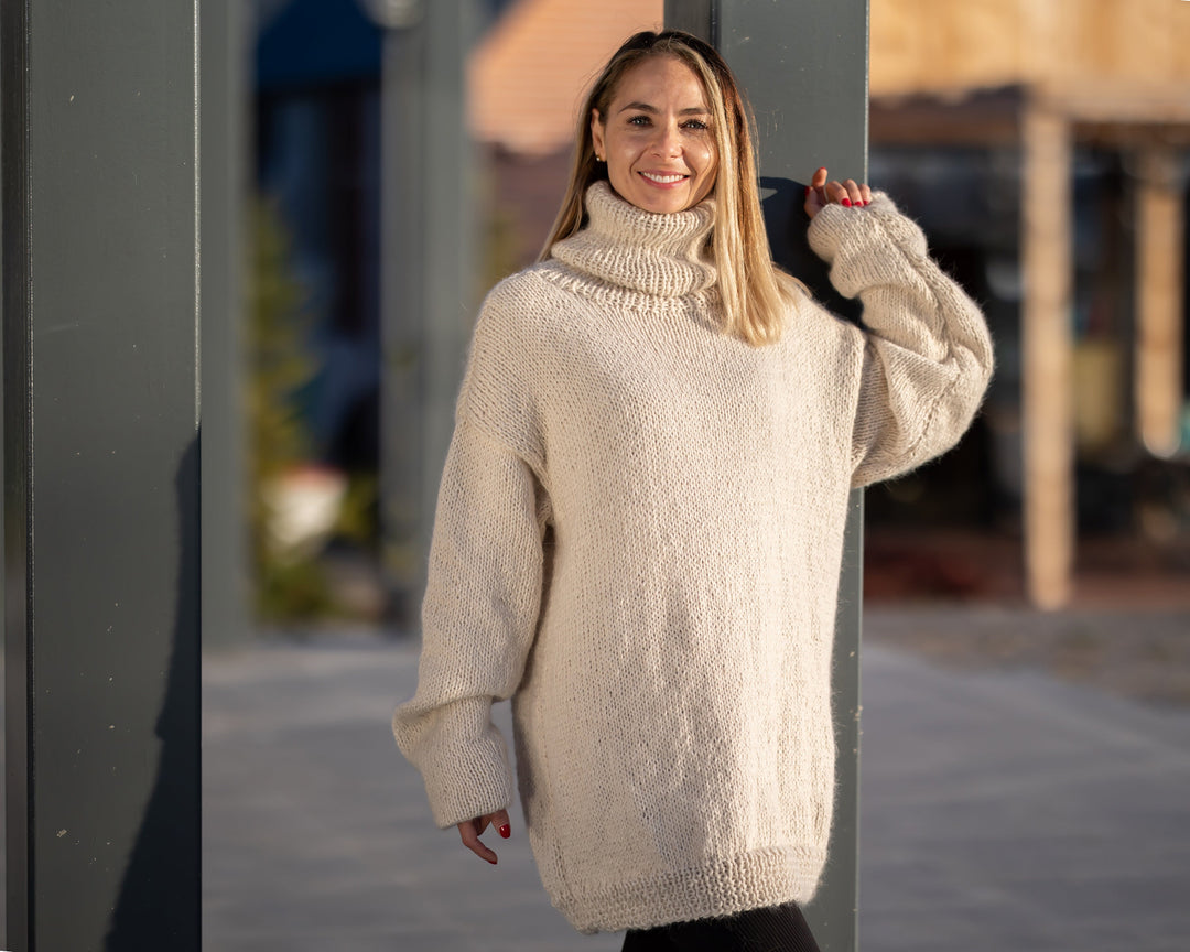 100% Alpaca Sweater, Hand Knitted Soft Crewneck Pullover, Lightweight Warm Wool Jumper T1307