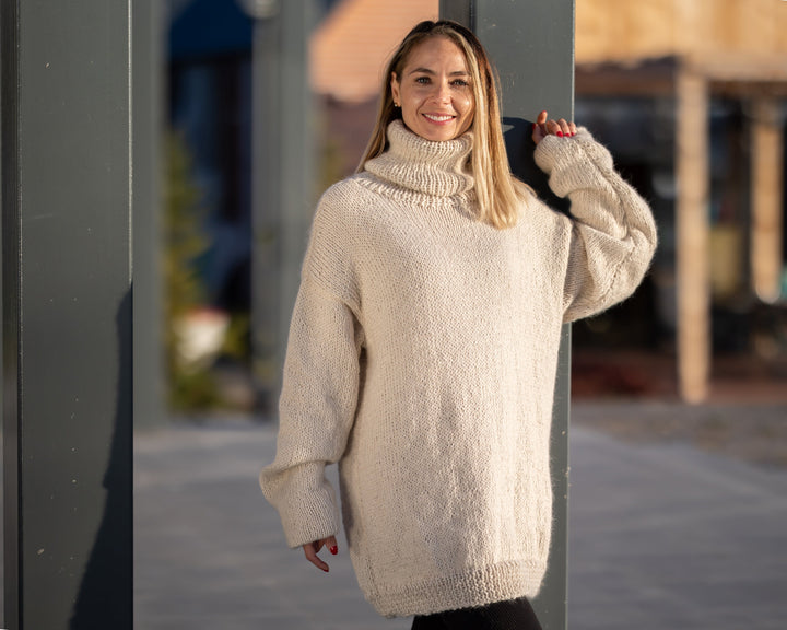 100% Alpaca Sweater, Hand Knitted Soft Crewneck Pullover, Lightweight Warm Wool Jumper T1307