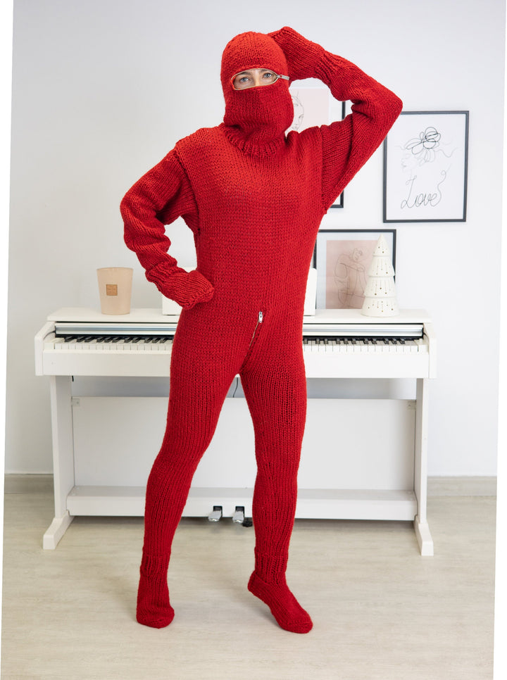 Raw Wool Catsuit – Hand-Knitted Itchy Full Body Suit Overall with Mittens and Socks T1315