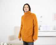 Fluffy Suri Alpaca Sweater – Hand-Knitted Fuzzy Jumper from Long-Haired Yarn T1328