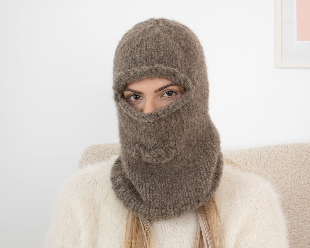 Yak Wool Balaclava – Chunky Hand Knitted Soft Yak Yarn Hood T1342