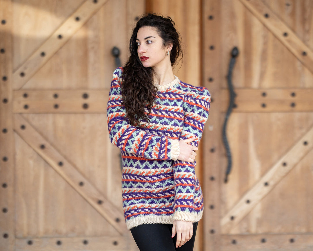 One available Lopi Wool Sweater, Icelandic Hand KNitted Sweater  in size S T431