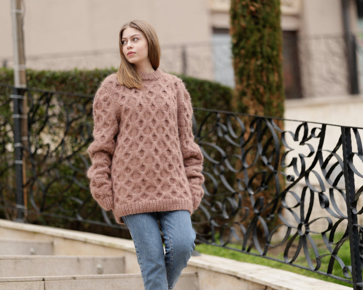10-Strand Baby Alpaca Sweater, Hand Knitted Extra Soft Chunky Cable Knit Pullover T1369
