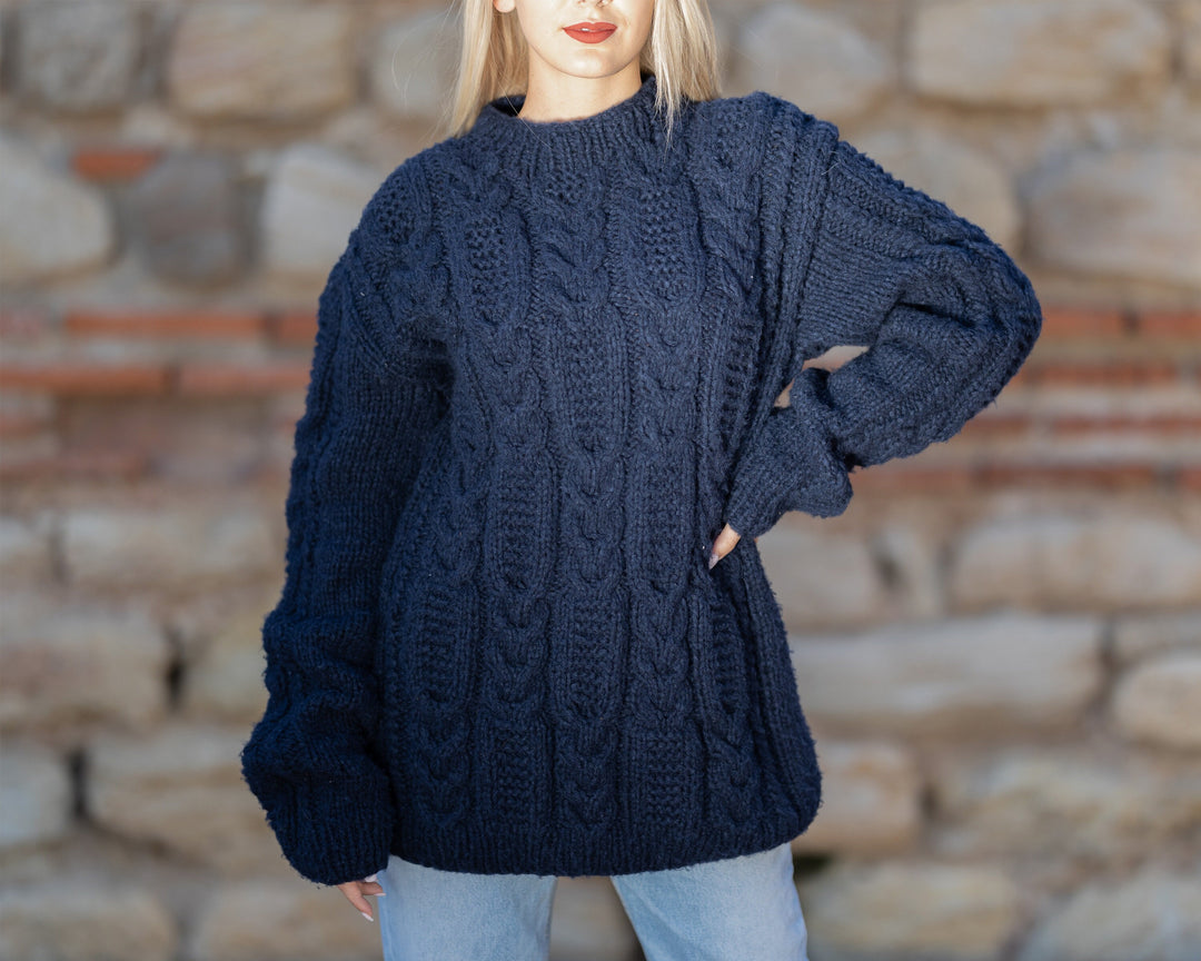 One available in size 3XL, Silk and Merino Wool yarn Sweater T1410