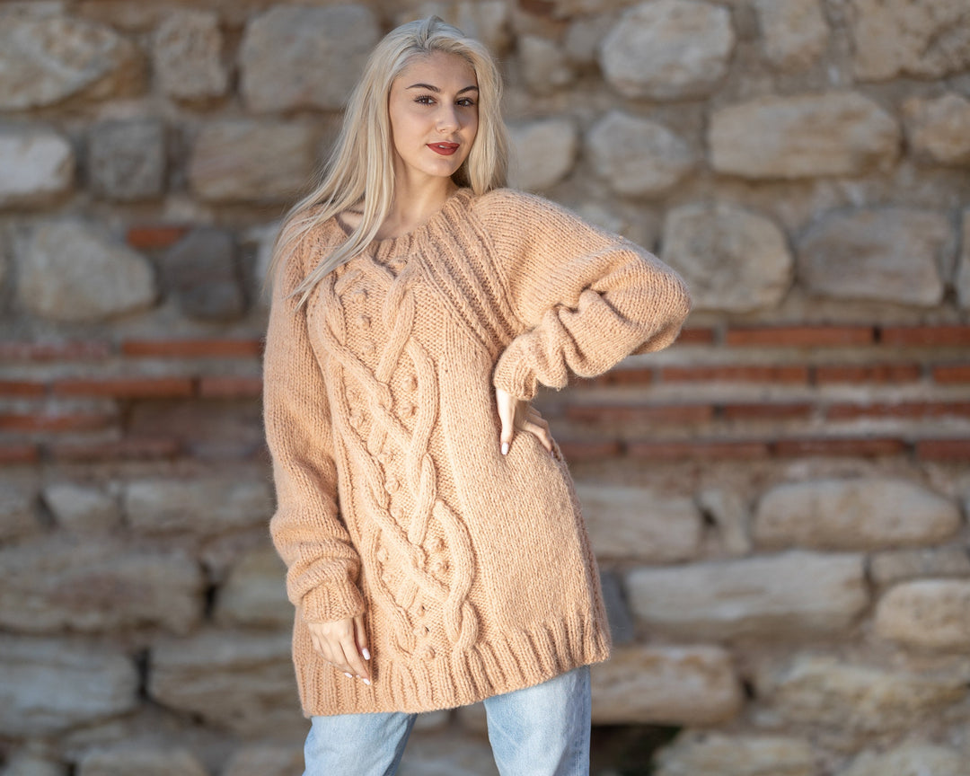 One available in size 6XL, 12 strands Baby Alpaca and Merino Yarn Sweater T1412