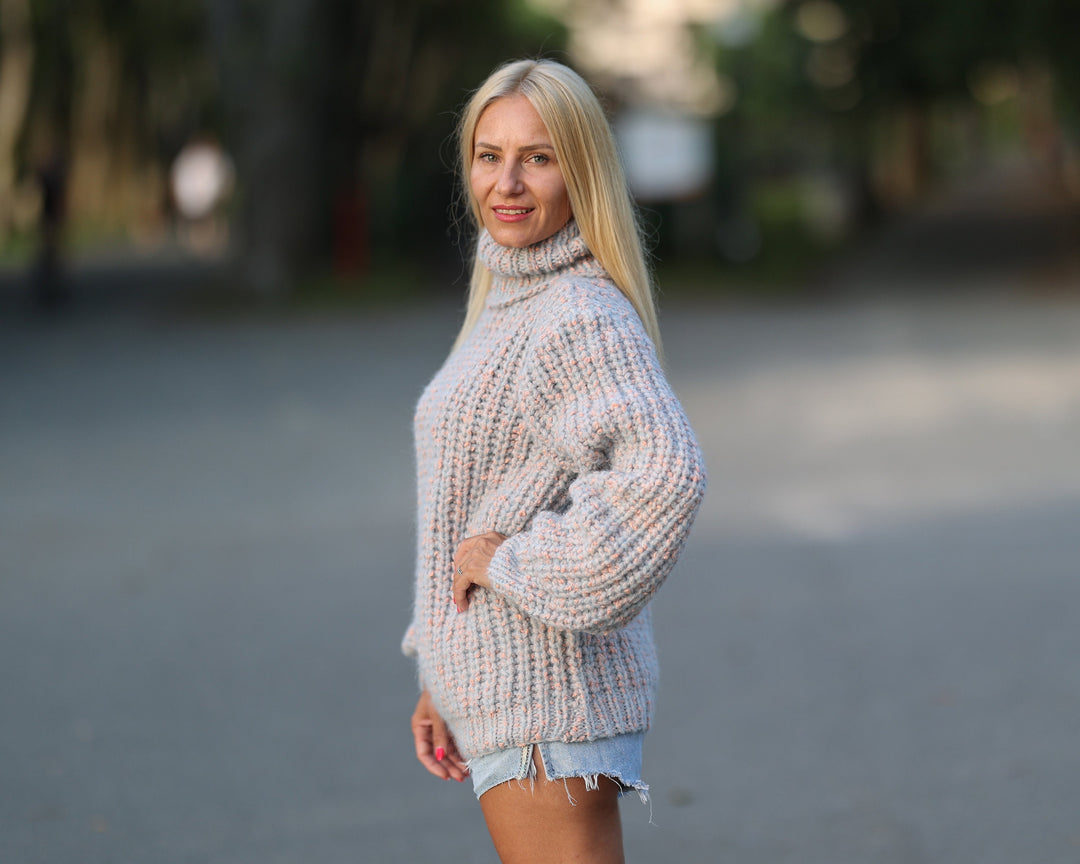 Hand Knit Baby Alpaca Bouclé Sweater, Chunky Cable Knit Pullover T1456