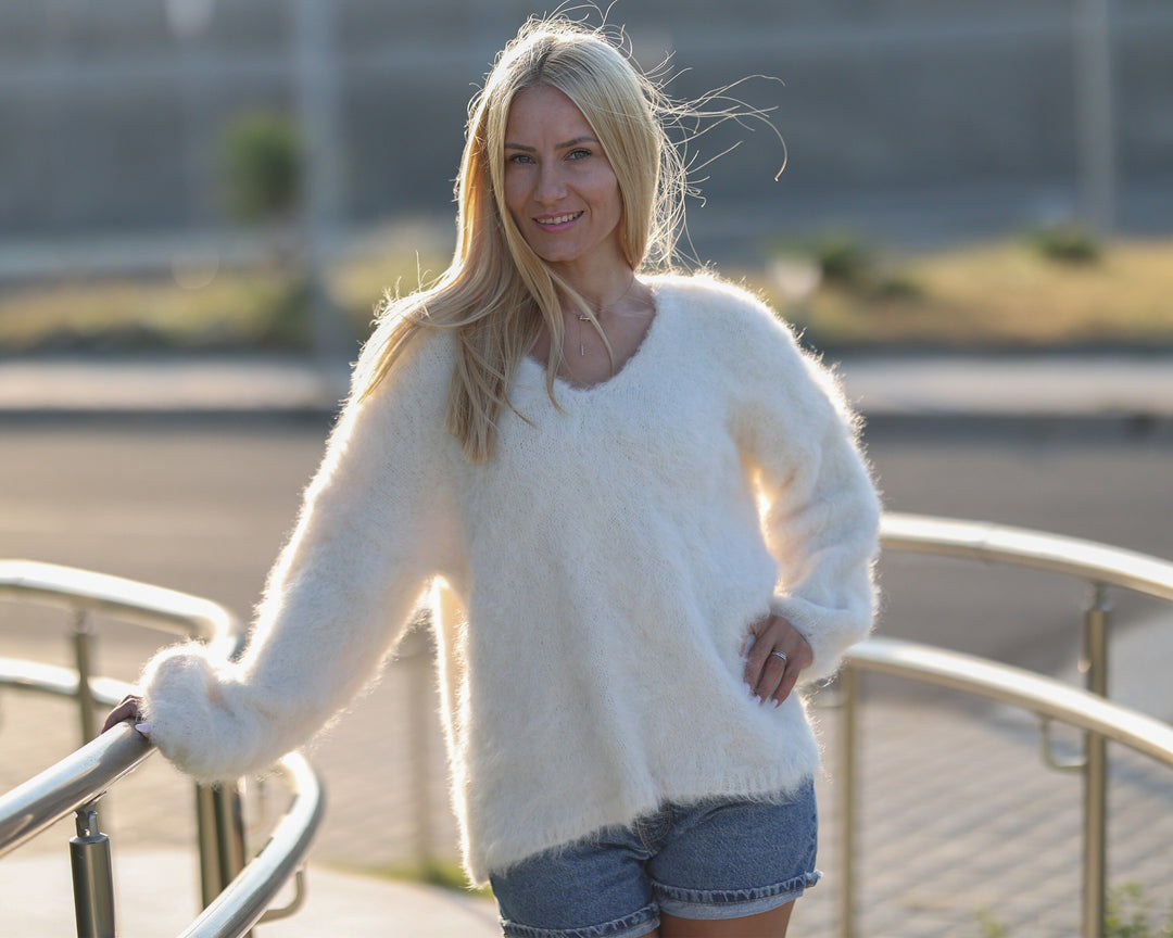 Hairy Suri Alpaca V-Neck Sweater, Hand Knitted Fluffy Fuzzy Jumper T1476