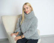 Pullover aus Suri-Alpaka-Mischung: Flauschiger Strickpullover, kurze Ärmel T1509