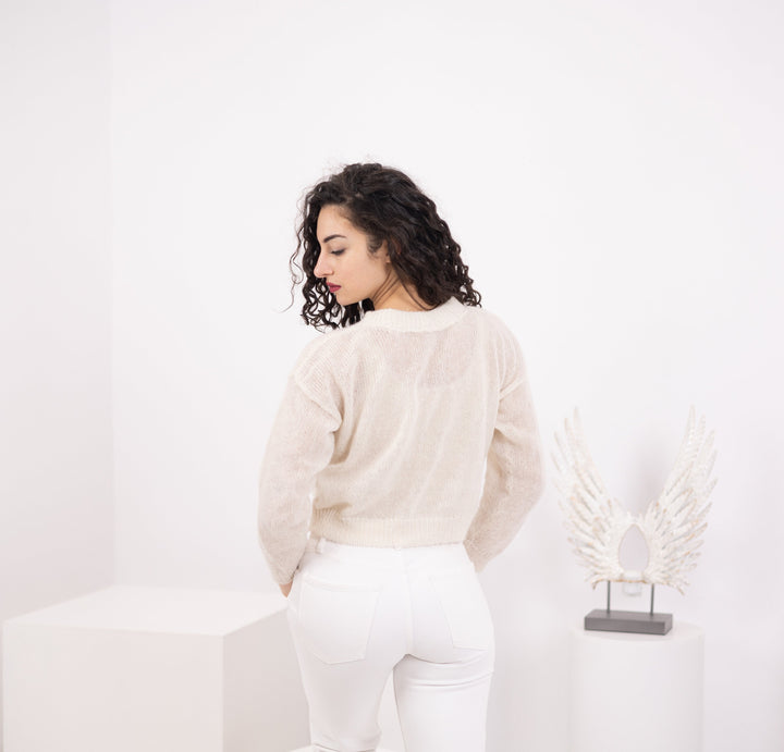 One available in size S , Short knitted sweater, in Baby Alpaca and merino T1558