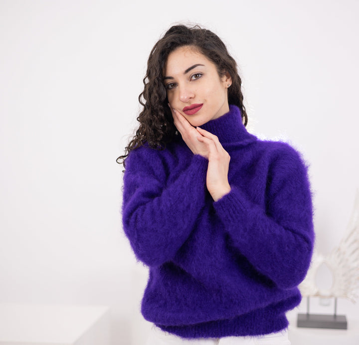 Hand-Knitted Purple Mohair Sweater – Fluffy Italian Yarn Jumper Soft Warm Knitwear T1568