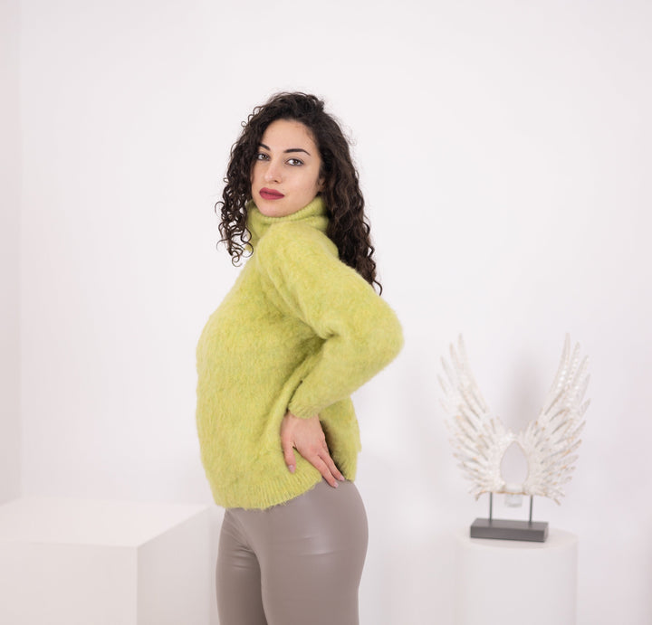 Hand-Knitted Yak Merino Blend Sweater, Green Knitwear T1575