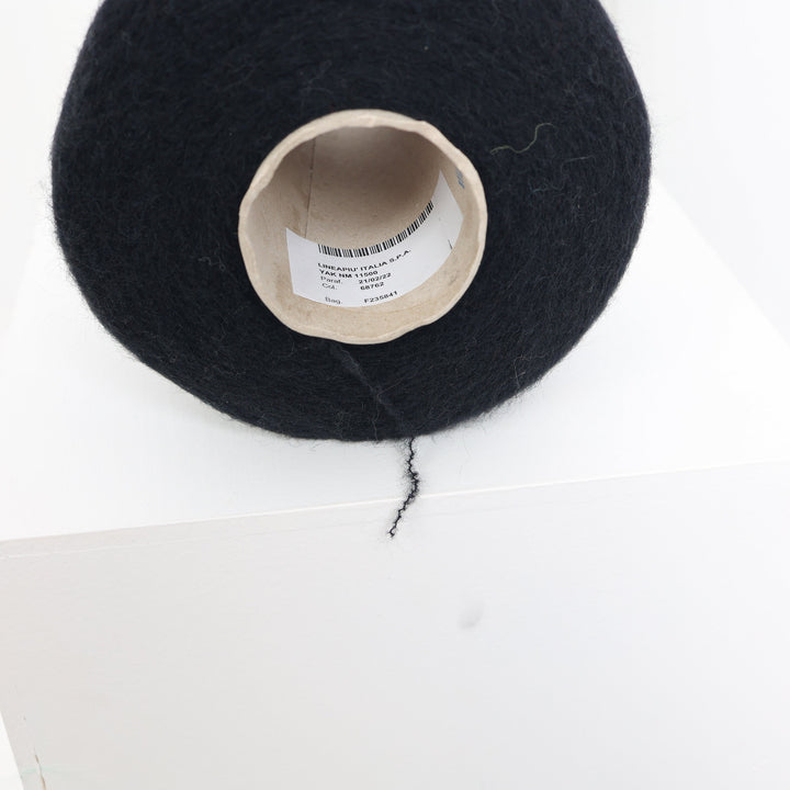 Black Yak Merino Yarn Blend: Knitting, Weaving, Crochet (100g/3.52oz)