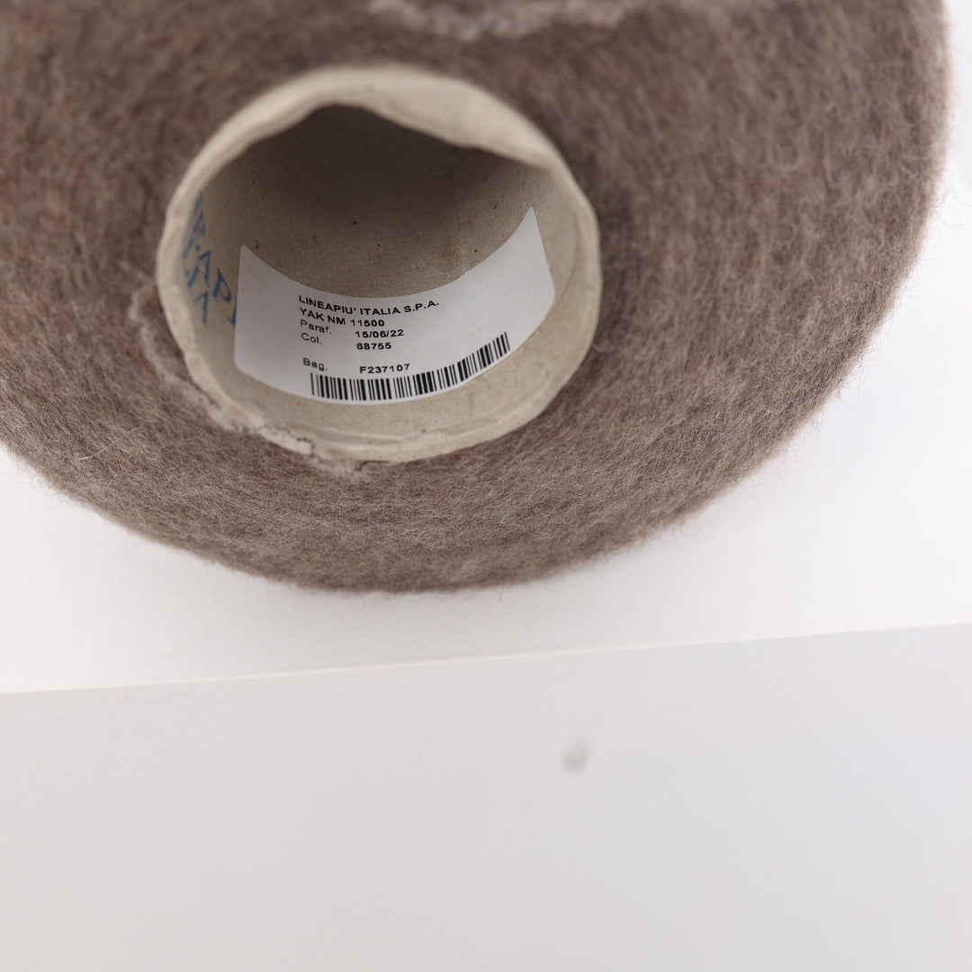 Beige Yak Merino Yarn Blend: Knitting, Weaving, Crochet (100g/3.52oz)