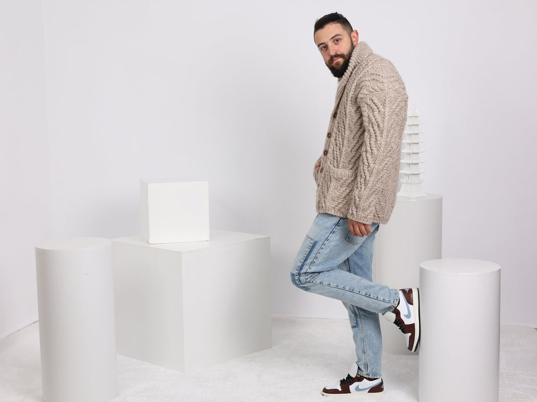 Extra Chunky Hand-Knitted Men’s Cardigan – 16-Strand Alpaca, Merino and Lambswool Blend T1643