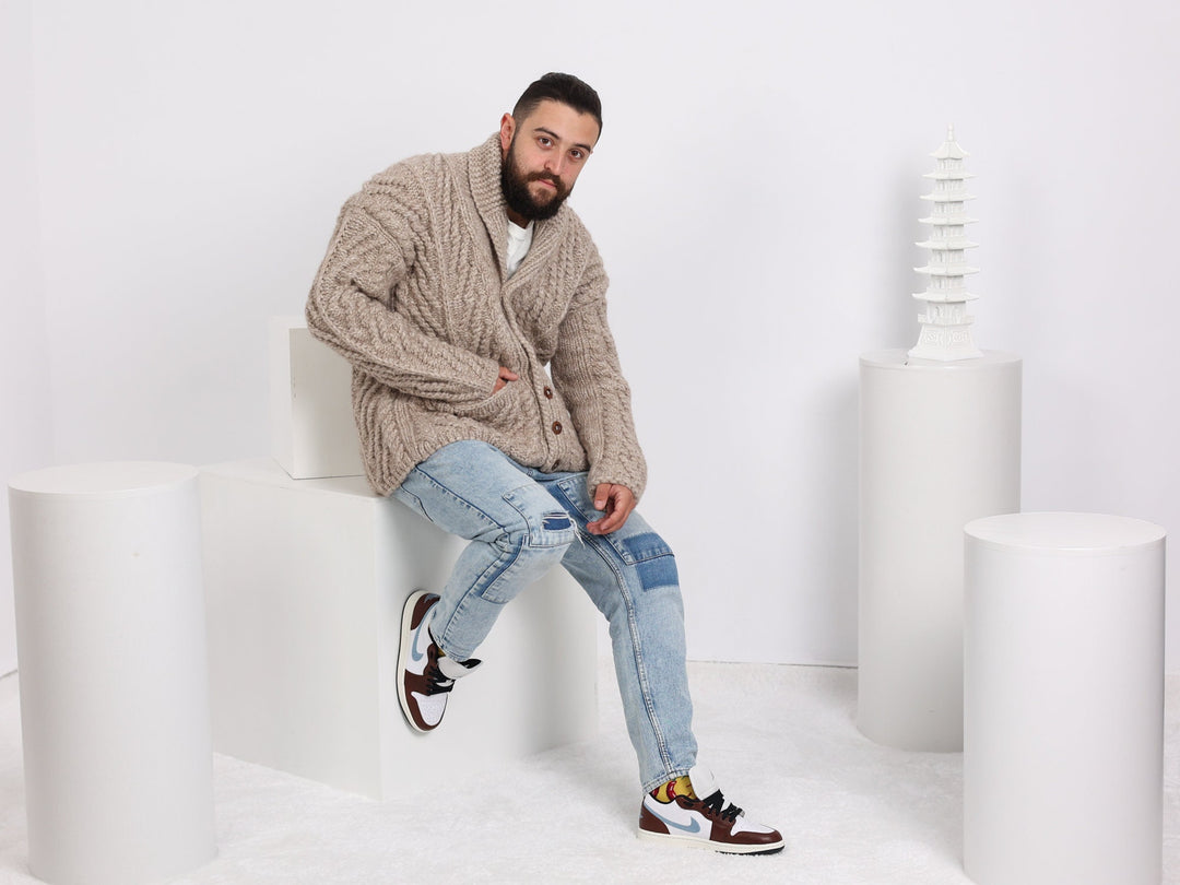 Extra Chunky Hand-Knitted Men’s Cardigan – 16-Strand Alpaca, Merino and Lambswool Blend T1643