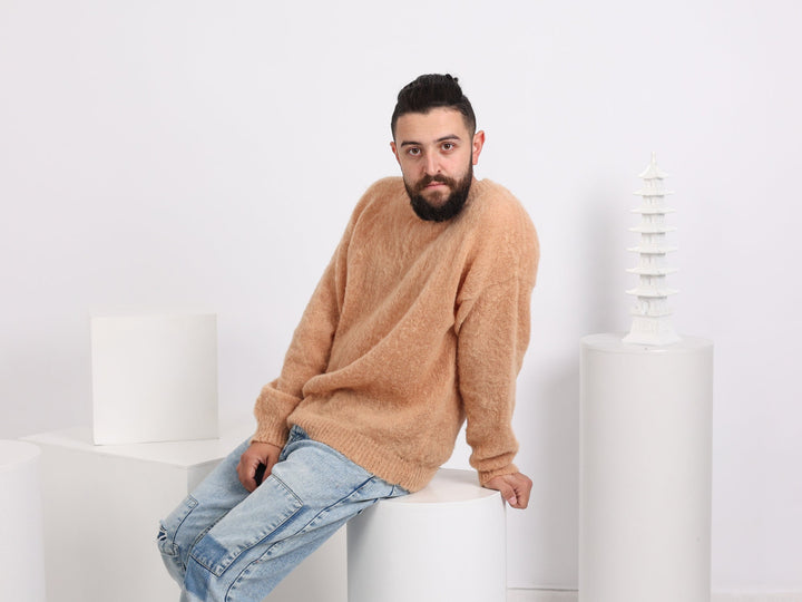 Hand-Knitted Men’s Alpaca Sweater – Extra Soft Wool Jumper T1561