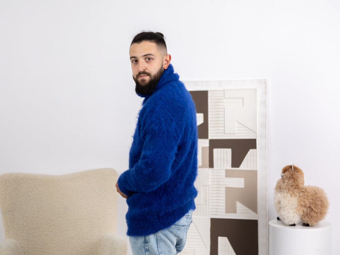 Blue Men’s Alpaca Sweater – Hand-Knitted Fluffy Soft Jumper T1676