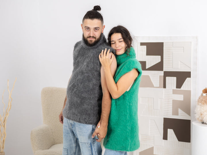 Green Mohair Sleeveless Sweater, Hand Knitted Fluffy Knit Vest T1679