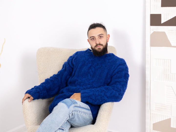 One available in Size 3XL, Man Cable Knit Alpaca and merino yarn  sweater T1675