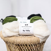 Handgesponnenes Merinowolle-Garn: Chunky Super Bulky Creme (100g)