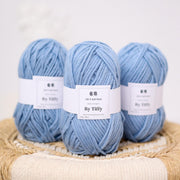 Grobes Wollgarn: Helljeansblau, Filzen & Stricken (100g)