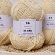 Super Bulky Wolle: Naturweiß, 100g (109 Yards)