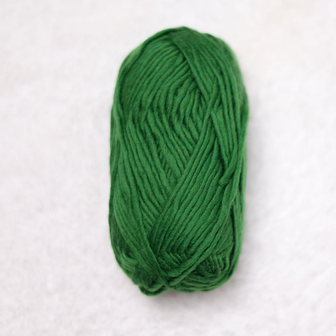 Grass Green 100 %  Wool yarn