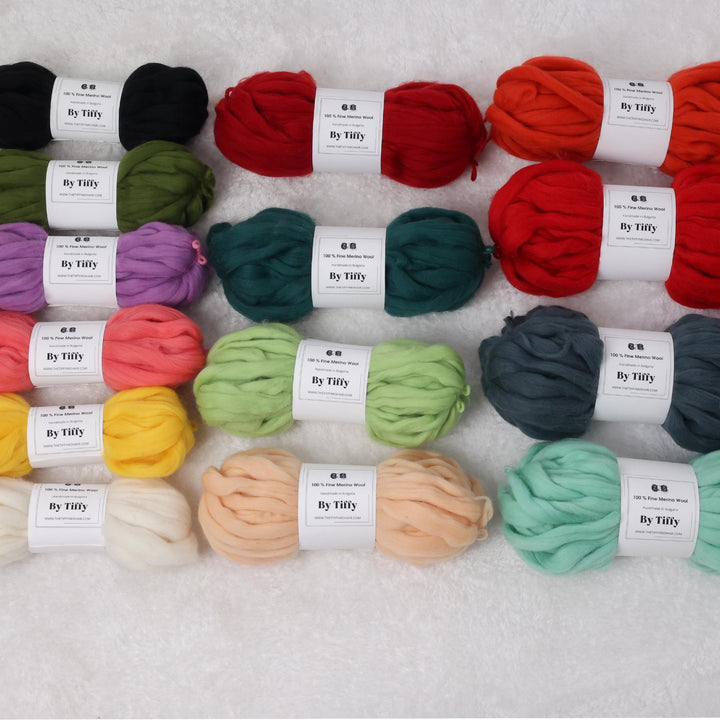 Handspun Merino Wool Yarn: Chunky Super Bulky Cream (100g)