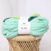 Handspun Merino Roving Wool Yarn: Chunky Pale Green, 100g