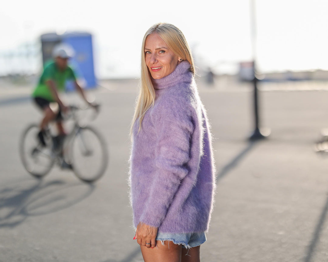 Purple Italian Mohair Sweater – Hand-Knitted Fluffy Fuzzy Cozy Jumper T1762