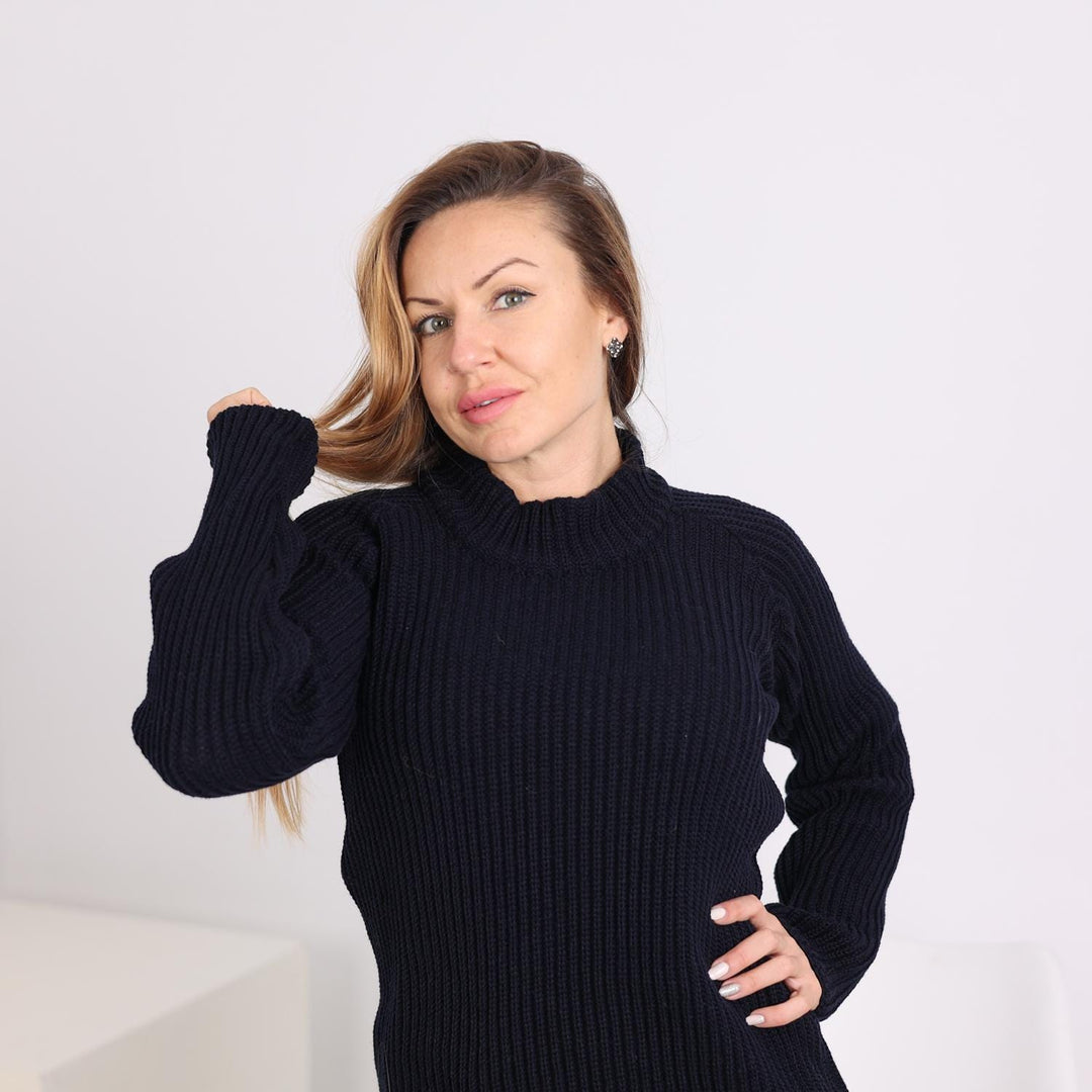One available in size M , 100% Cashmere Ribbed Sweater , Winter Jumper T1807