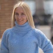 Flauschiger blauer Alpaka-Pullover für Damen, handgestrickter weicher, flauschiger, leichter Rollkragenpullover T1862