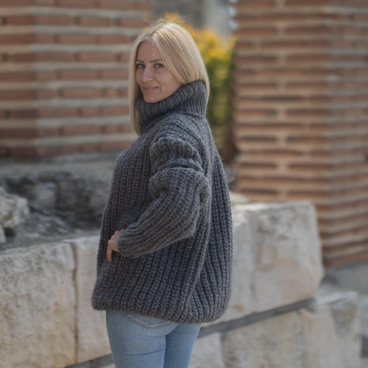 Chunky Alpaca Sweater for Women, Hand Knitted 10-Strand Wool English Rib Turtleneck T1863
