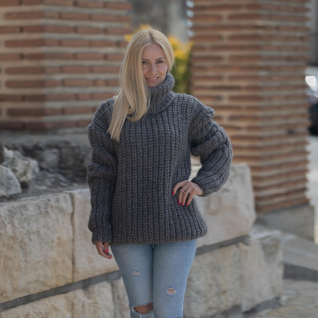 Chunky Alpaca Sweater for Women, Hand Knitted 10-Strand Wool English Rib Turtleneck T1863
