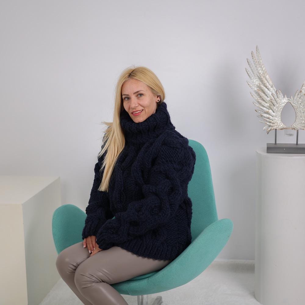 Extra Chunky Cable Knit Sweater, Hand Knitted 15-Strand Wool Yak Pullover T1918
