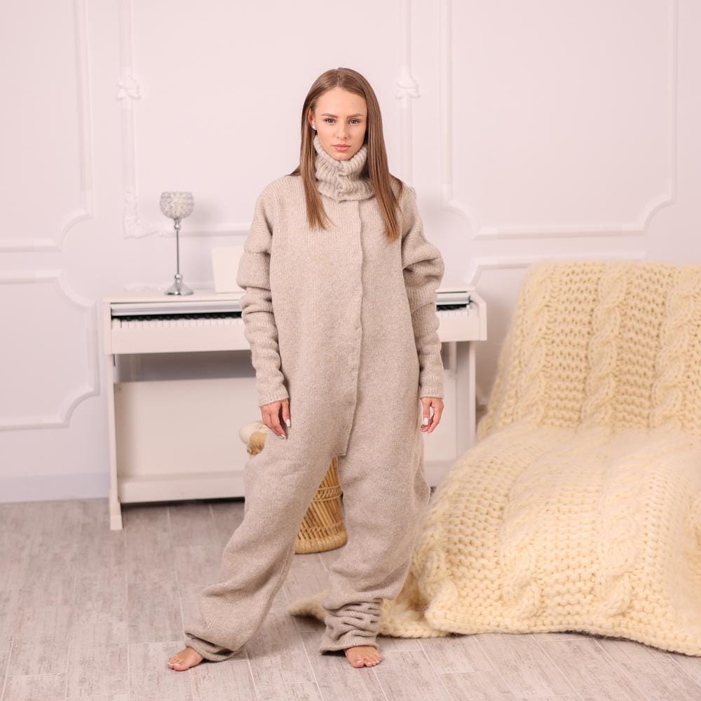Yak Merino Catsuit – 6-Strand Hand-Knitted Wool Blend Jumpsuit  T1986