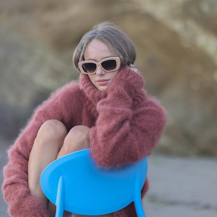 Extra Fluffy Brushed Sweater in Mohair Alpaca Blend, Long Collar 50 cm T1949