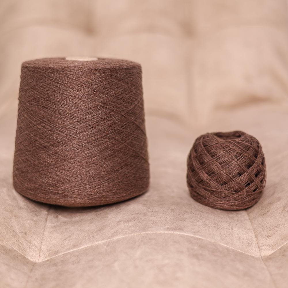 Italian Cashmere Lace Yarn: Brown, Soft, Knitting, Weaving - 100g