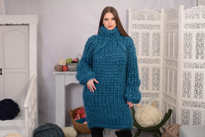 Oversized Blue Mohair Sweater – 25-Strand Heavy Long-Haired Hand-Knitted Jumper T699AW