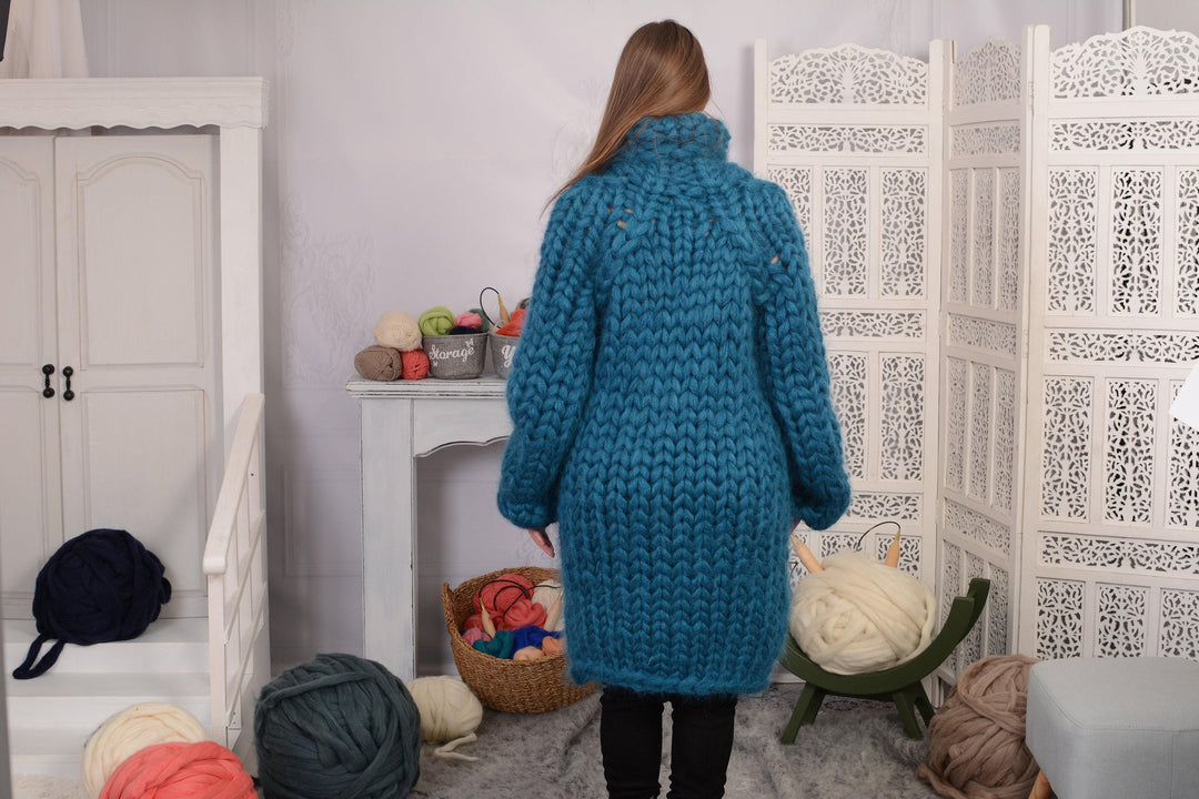 Oversized Blue Mohair Sweater – 25-Strand Heavy Long-Haired Hand-Knitted Jumper T699AW