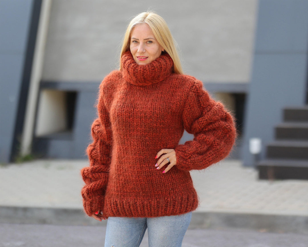 16-Strand Mohair–Italian Alpaca Sweater – Hand-Knitted Chunky Cabled Fuzzy Jumper T1492