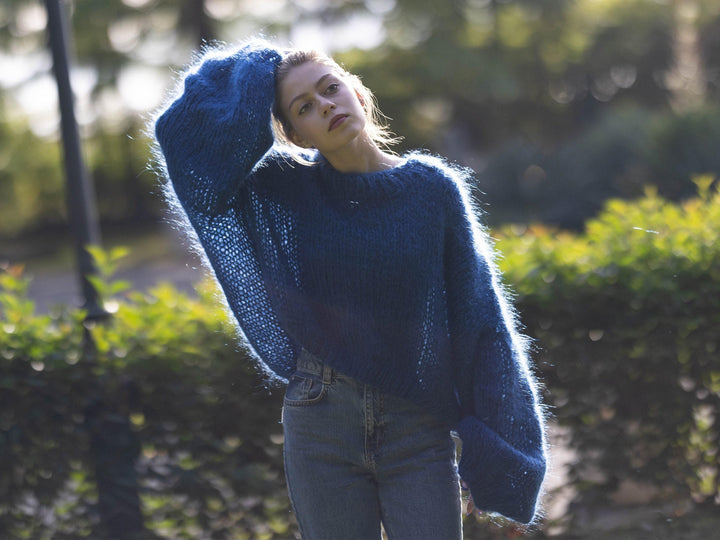 Soft Loose-Knit Mohair Sweater – Hand-Knitted Oversized Cozy Pullover T1270