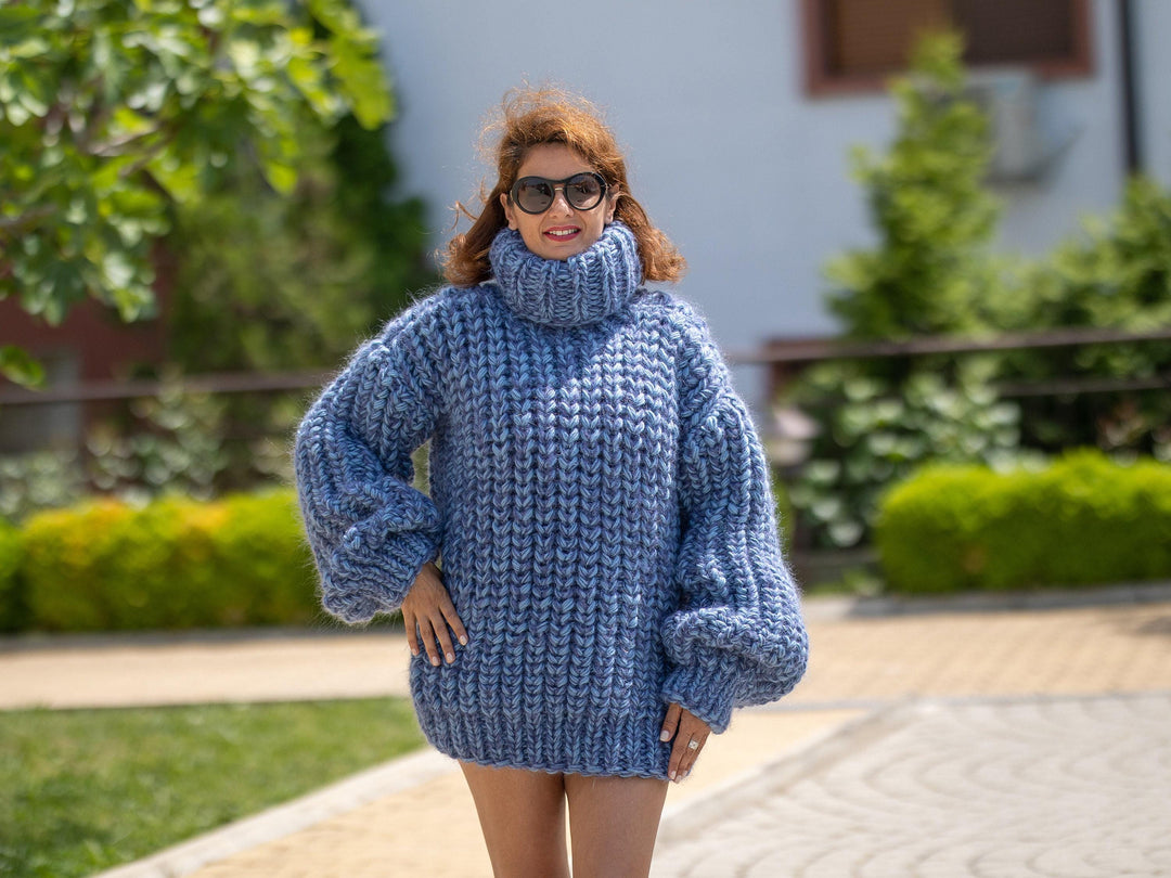 8-Strand Chunky Blue Mohair–Wool Mix Sweater – Hand-Knitted Pullover T1227
