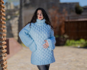 Pull bleu en mohair – Tricoté main, torsadé et chaud T1424